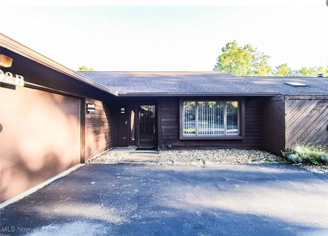 3502 Somerset Drive #B, Youngstown, OH 44505 - #1