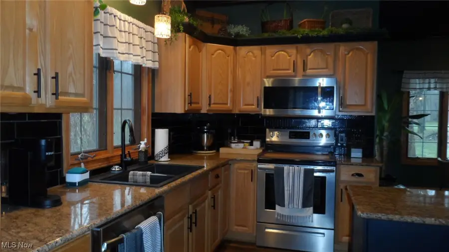 1238 Maxfli Drive, Akron, OH 44312 - Image #3