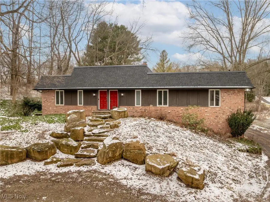 3993 Granger Road, Akron, OH 44333 - Image #2