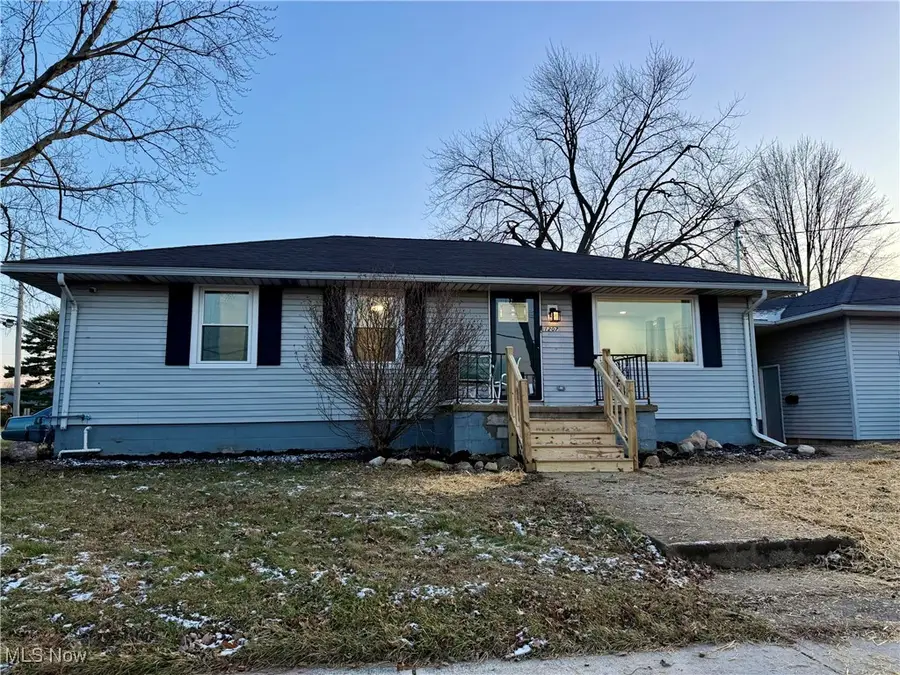 1207 W 38th Street, Lorain, OH 44053 - Image #2