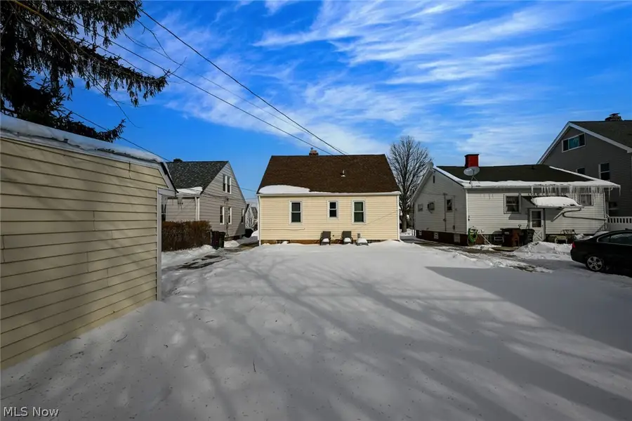 7107 Gerald Avenue, Parma, OH 44129 - #3