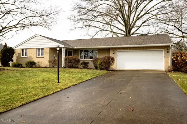 302 S Reeves Avenue, Dover, OH 44622