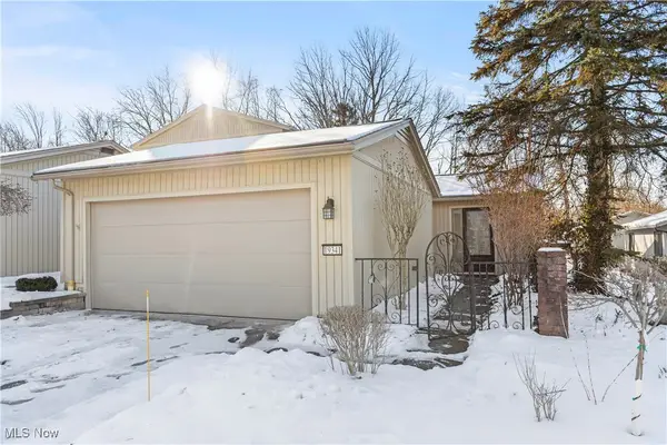 19341 Idlewood Trail, Strongsville, OH 44149