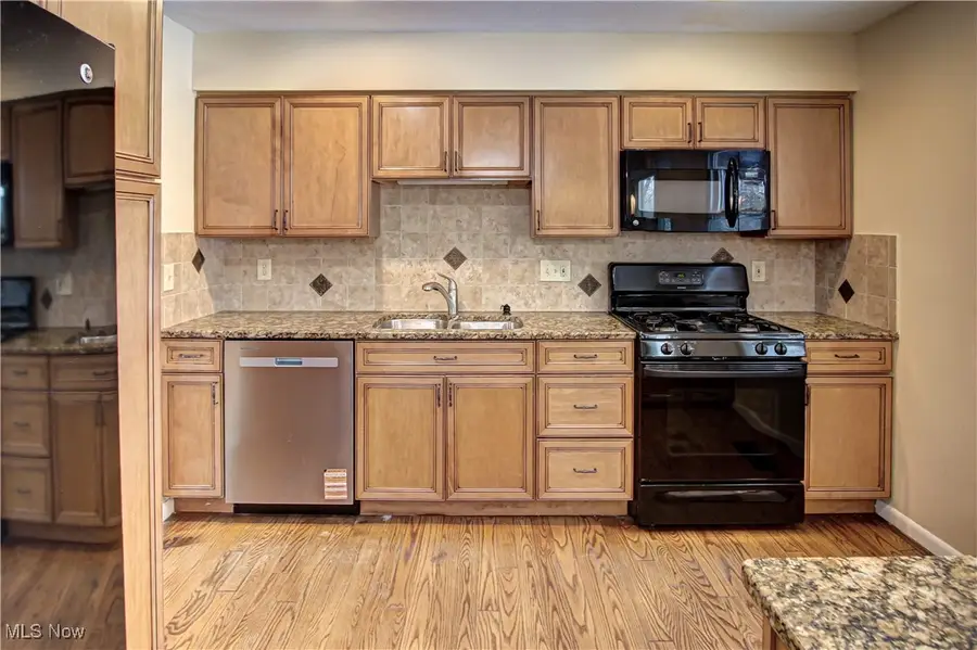 3258 Van Buren Drive, Brunswick, OH 44212 - Image #2