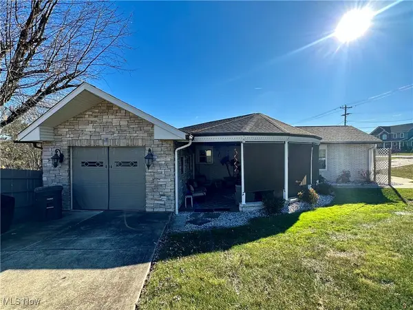 806 Bantam Ridge Road, Wintersville, OH 43953