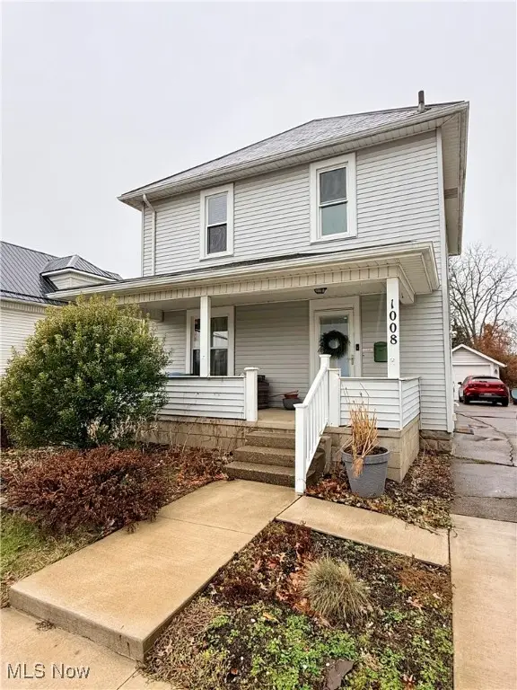 1008 Union Nw Avenue, New Philadelphia, OH 44663