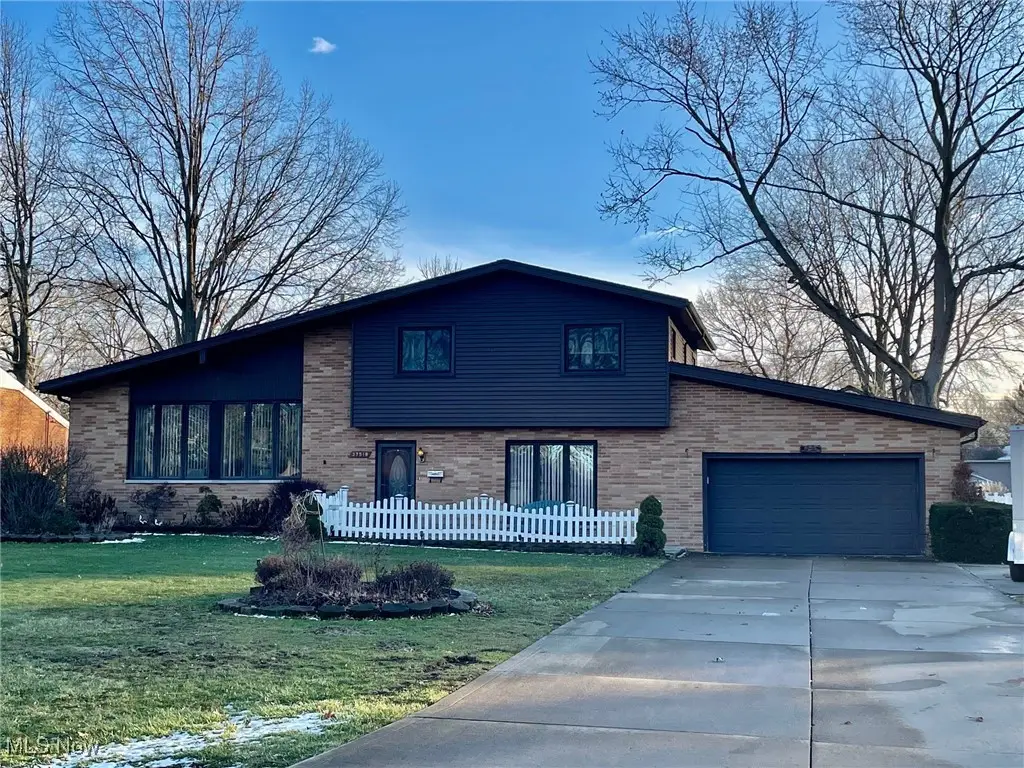 37518 Arlington Drive, Willoughby, OH 44094 - Image #1