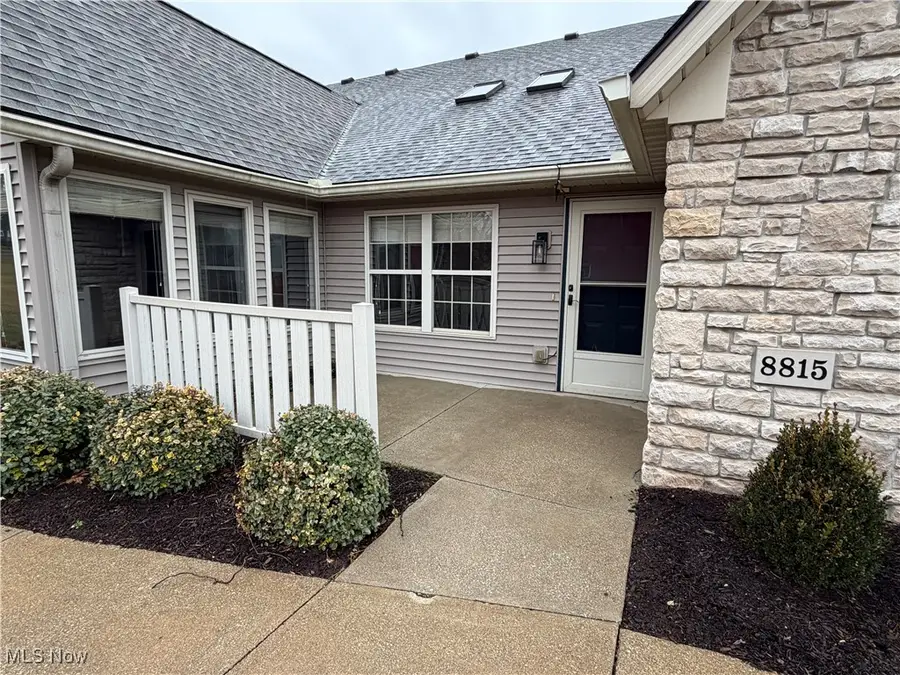 8815 Scotslanding Nw Circle, Massillon, OH 44646 - Image #2