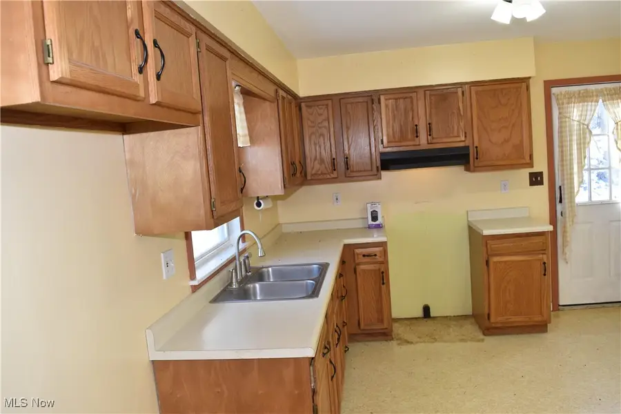 66345 Mcbride Hill Road, Saint Clairsville, OH 43950 - Image #3