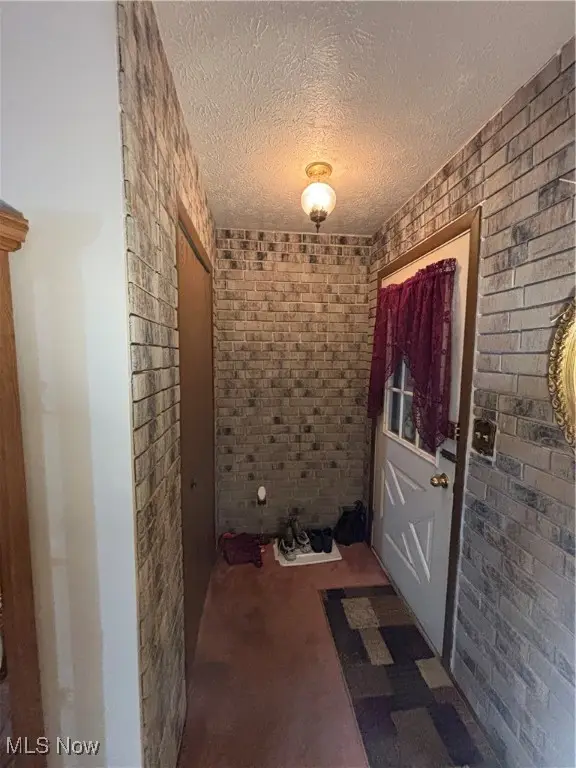 1403 Dorchester Drive, Madison, OH 44057 - Image #2