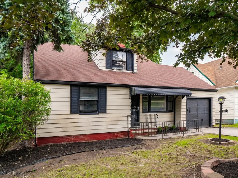 2195 N Taylor Road, Cleveland Heights, OH 44112 - #2