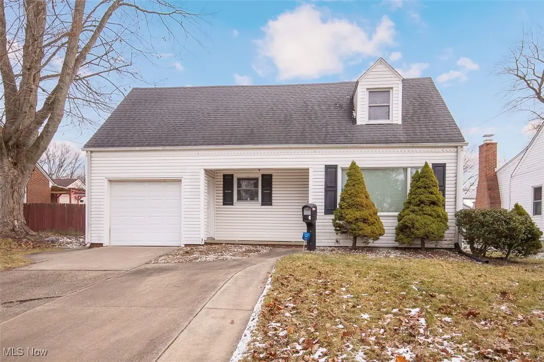 271 N Hawkins Avenue, Akron, OH 44313 - Image #1