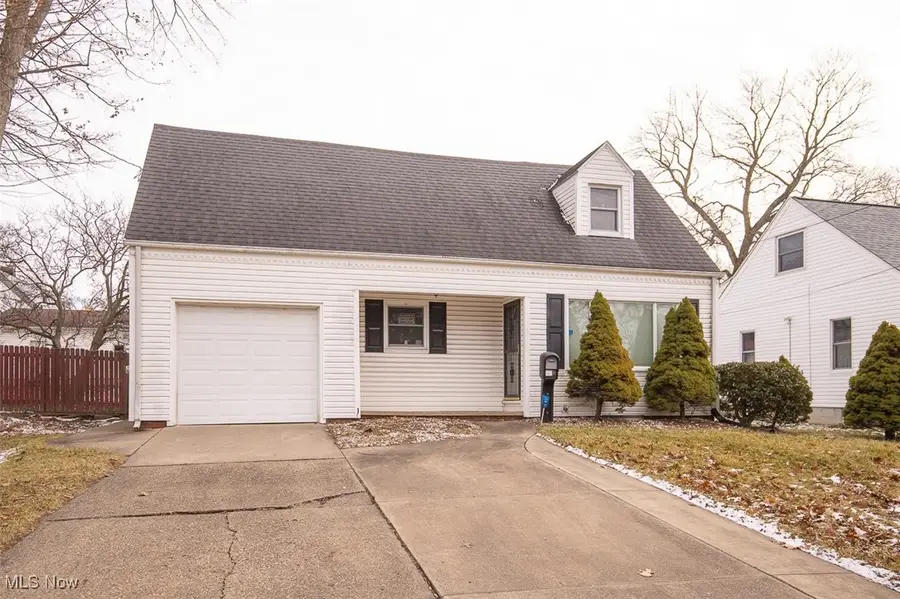 271 N Hawkins Avenue, Akron, OH 44313 - Image #2