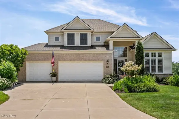 306 Dunbar Circle, Broadview Heights, OH 44147