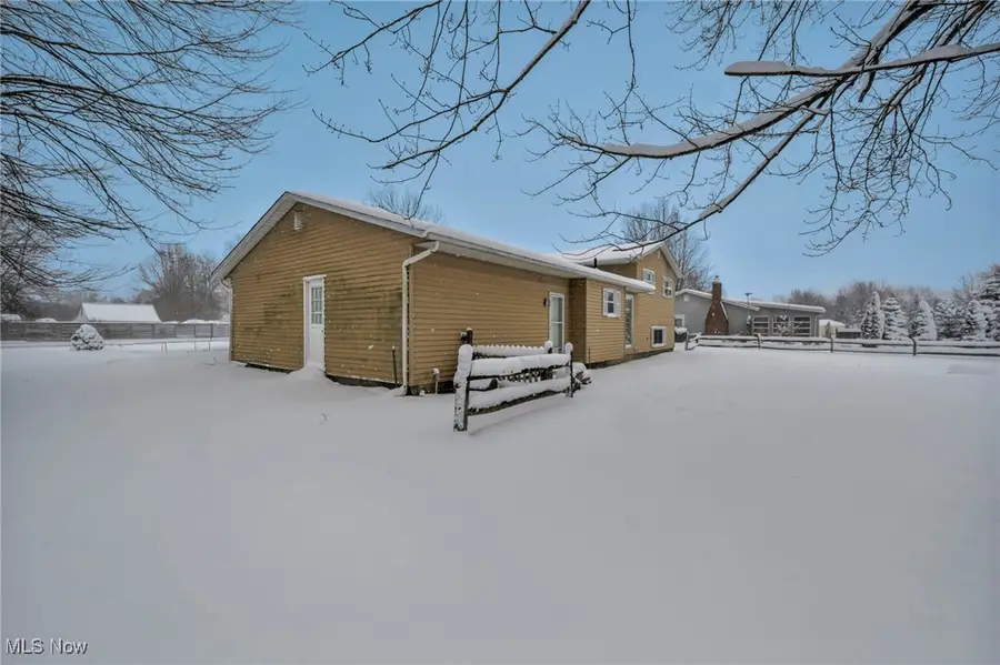 10690 Hawke Road, Columbia Station, OH 44028 - Image #3