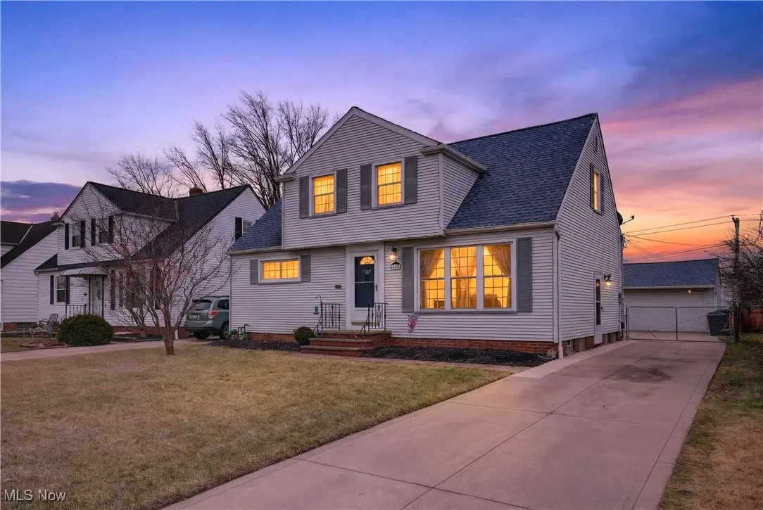 29566 Shaker Drive, Wickliffe, OH 44092 - Image #1