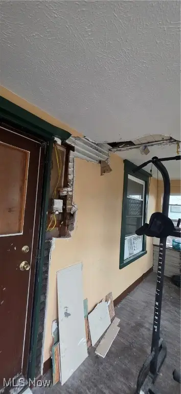 924 Lane Street, Akron, OH 44307 - Image #2