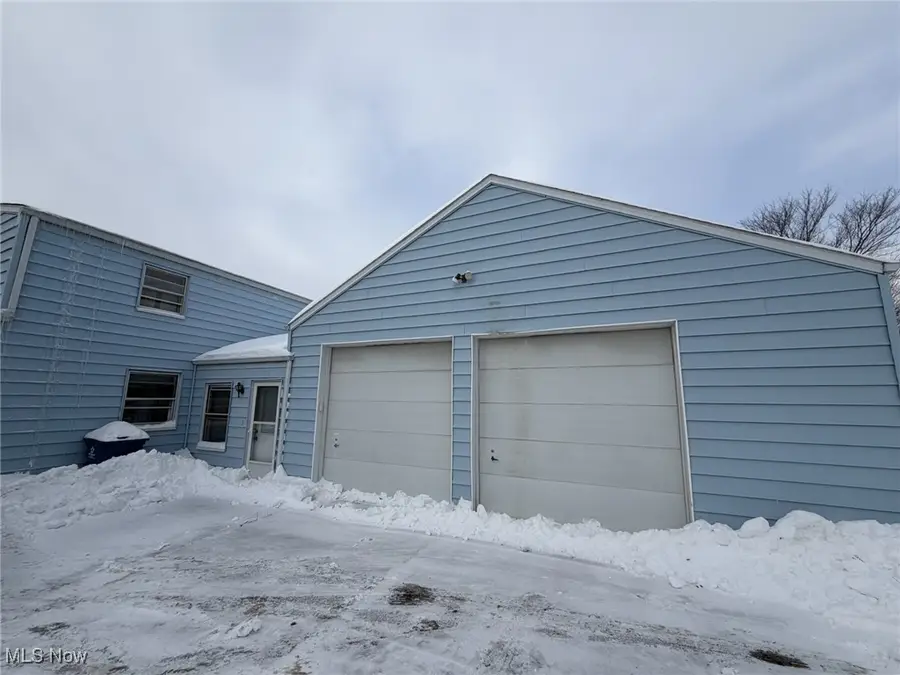 369 6th Street, Campbell, OH 44405 - Image #2