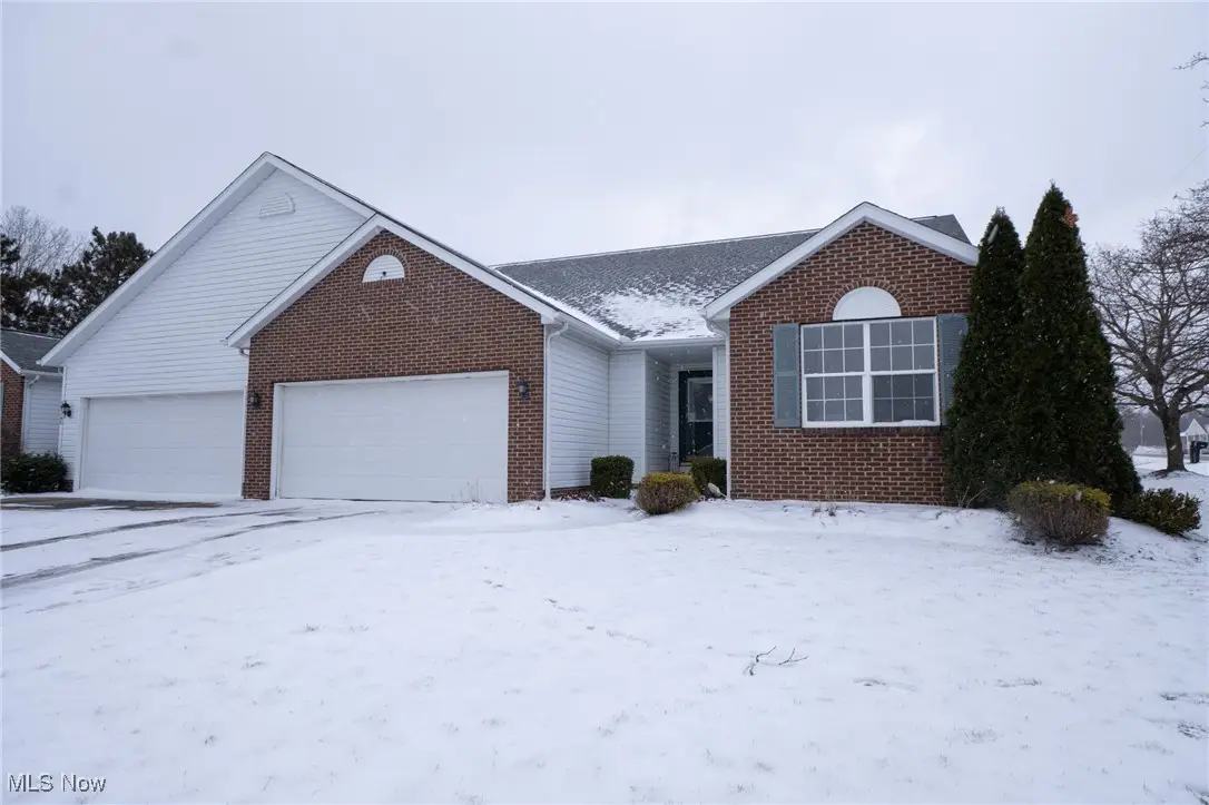 10344 Sudbury Nw Circle, North Canton, OH 44720 - Image #1