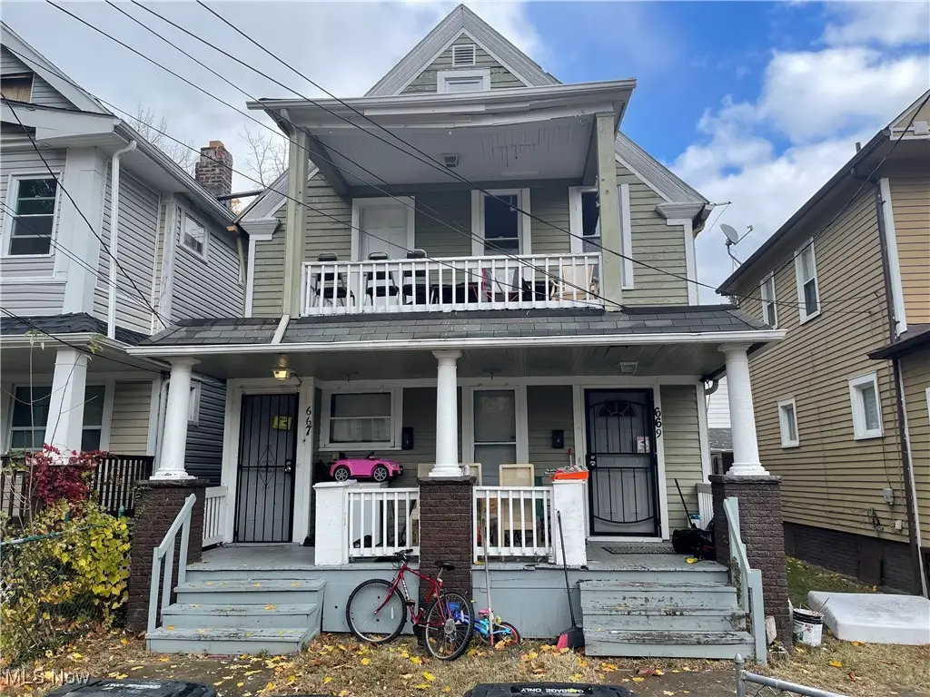 667 E 94th Street, Cleveland, OH 44108 - Image #1