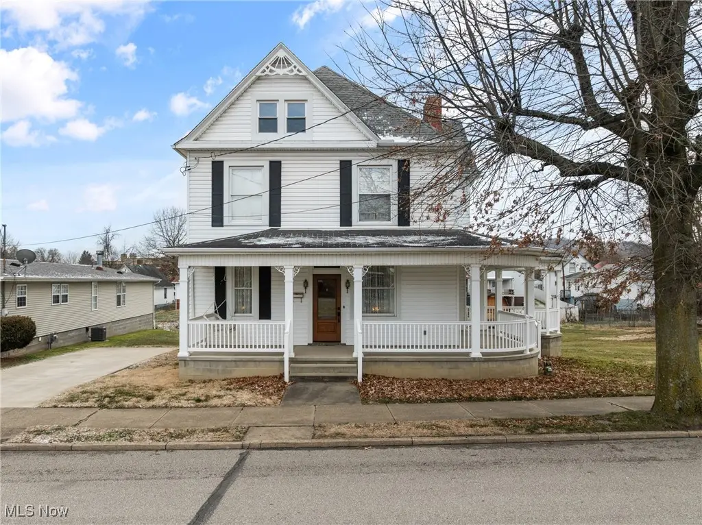 1011 Parriott Avenue, Moundsville, WV 26041 - Image #1