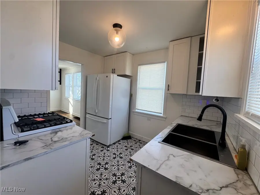 459 Ohio Street, Elyria, OH 44035 - Image #3