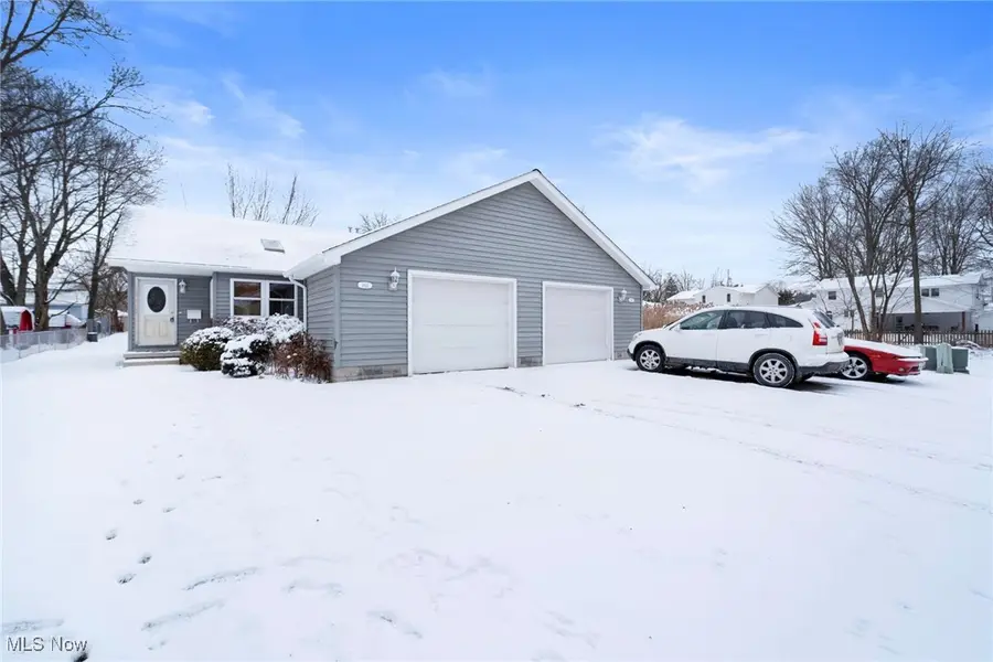 3921/3923 Huntmere Avenue, Youngstown, OH 44515 - Image #3