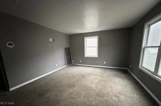 1135 Sharon Avenue, Zanesville, OH 43701 - Image #2