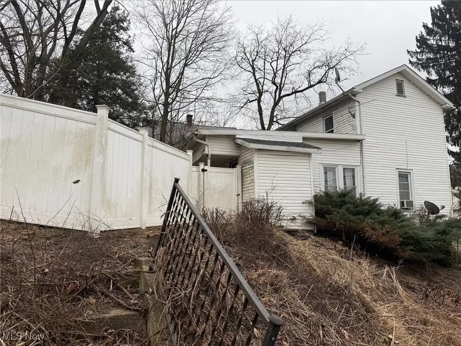 188 W Clinton Street, Millersburg, OH 44654 - Image #2