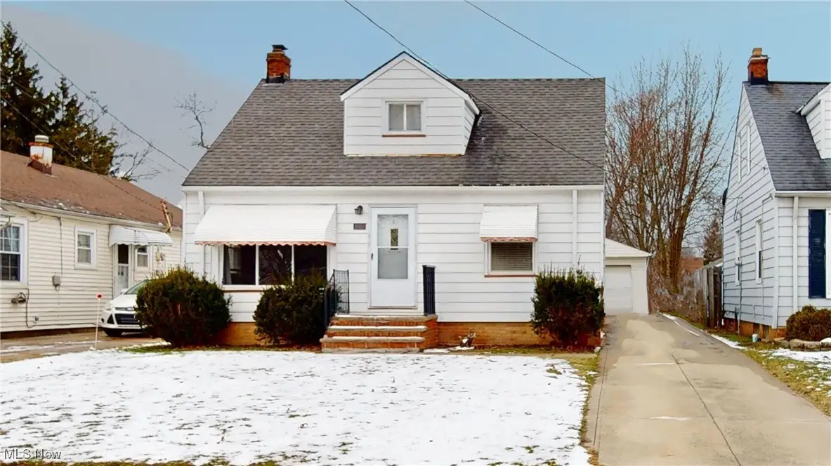 1206 Lander Road, Cleveland, OH 44124 - #1