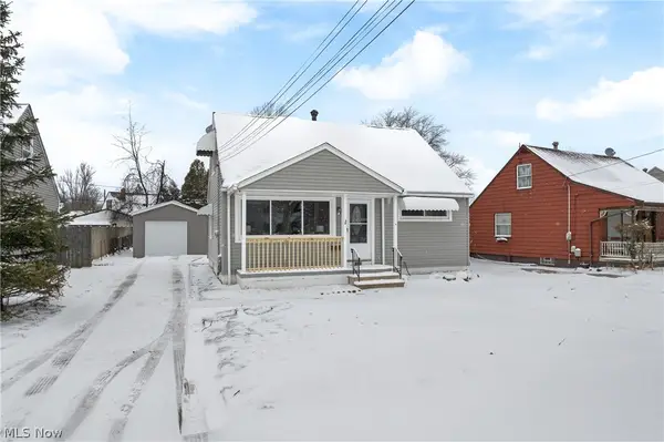 15214 Chatfield Avenue, Cleveland, OH 44111