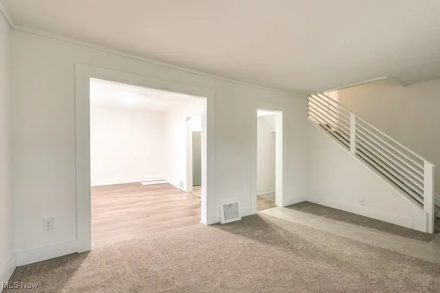 1122 Sawyer Avenue, Akron, OH 44310 - Image #3