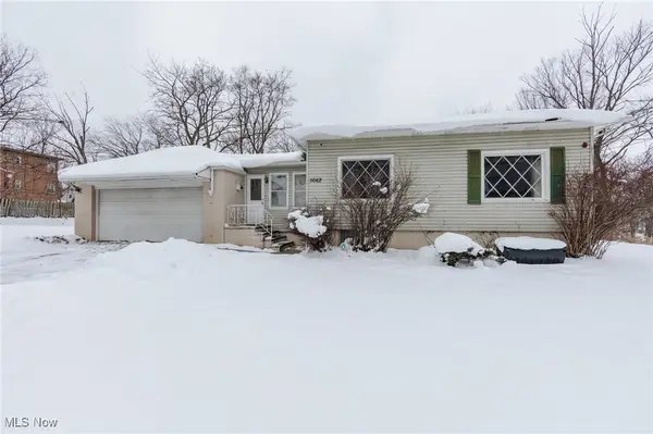 5062 Lee Road, Maple Heights, OH 44137