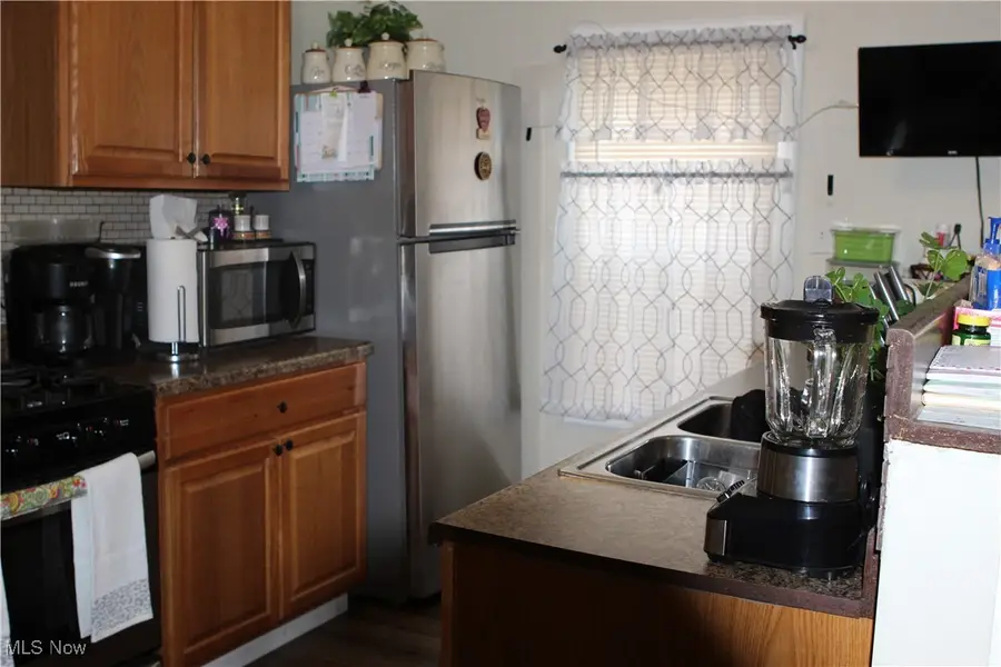 4100 Mapledale Avenue, Cleveland, OH 44109 - #3