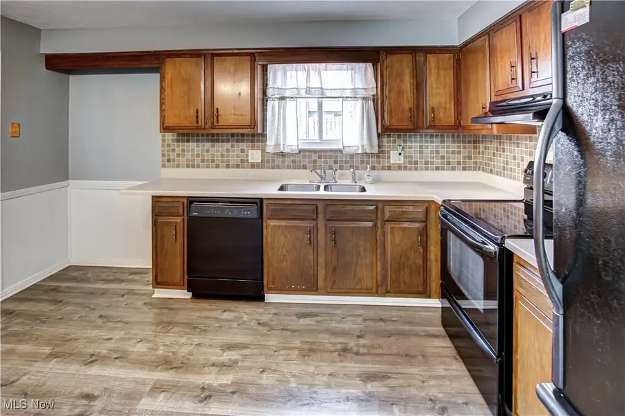 7436 Pine River Court #C52, Middleburg Heights, OH 44130 - Image #3