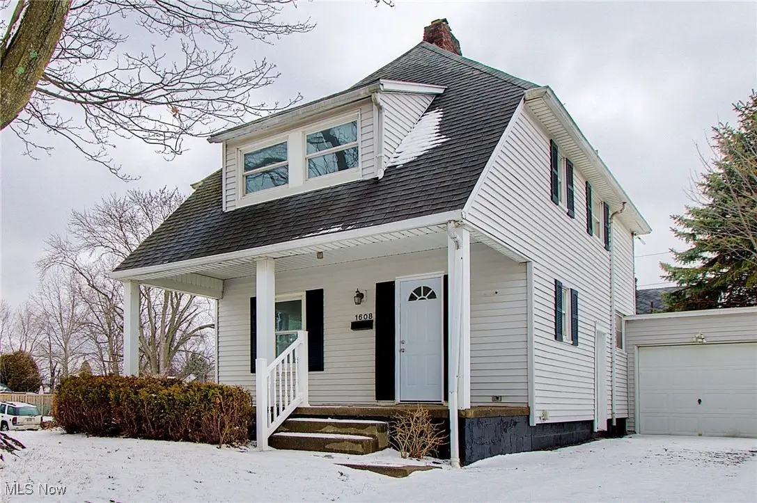 1608 S Liberty Avenue, Alliance, OH 44601 - Image #1