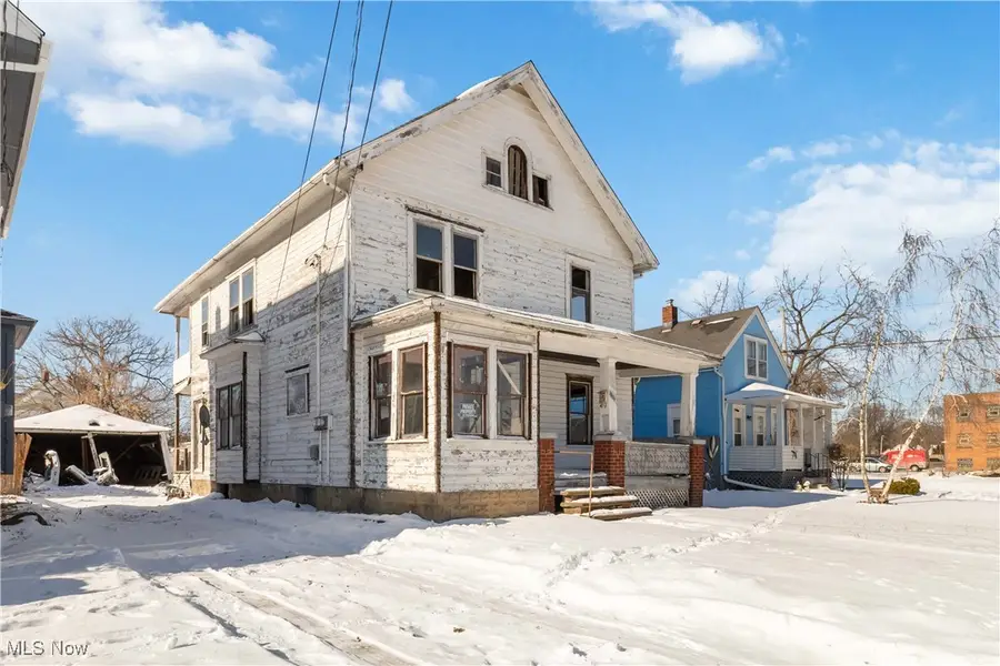 2910 Caroline Avenue, Lorain, OH 44055 - Image #2