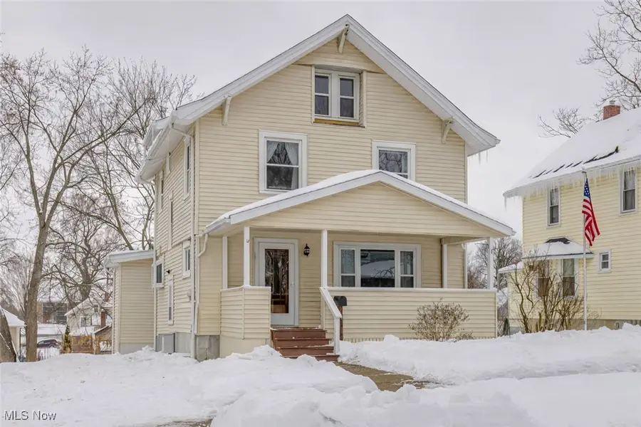 140 Fairview Avenue, Wadsworth, OH 44281 - #2