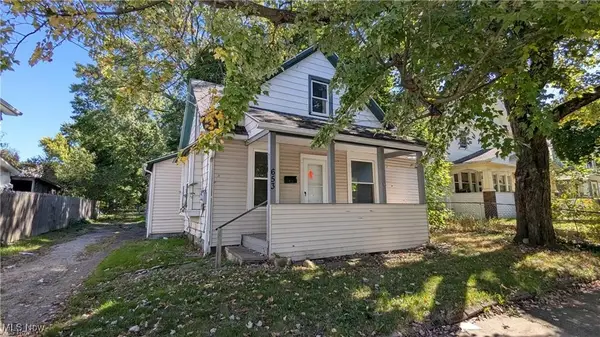 653 Sumner Street, Akron, OH 44311