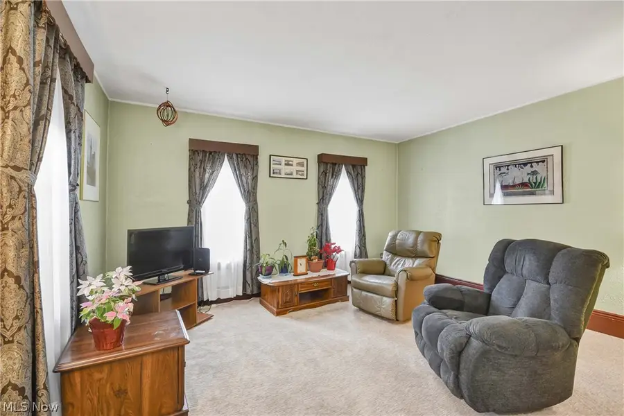 7005 Park Avenue, Cleveland, OH 44105 - Image #2