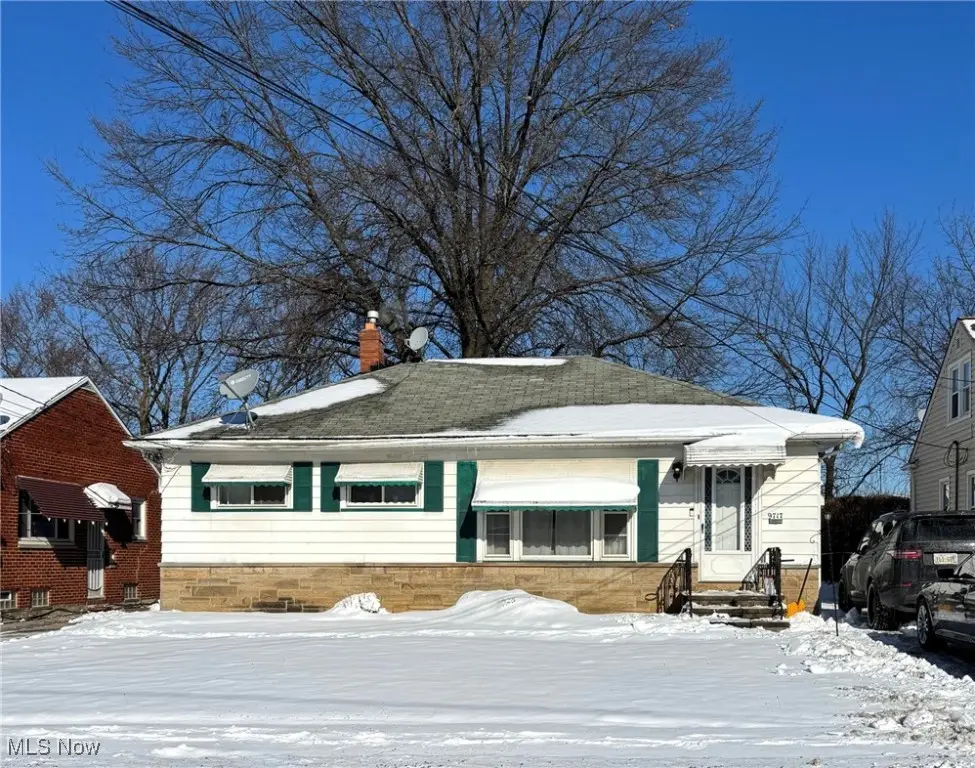 9717 David Road, Garfield Heights, OH 44125 - Image #1