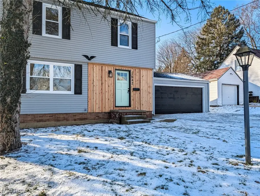 1642 27th Ne Street, Canton, OH 44714 - Image #2