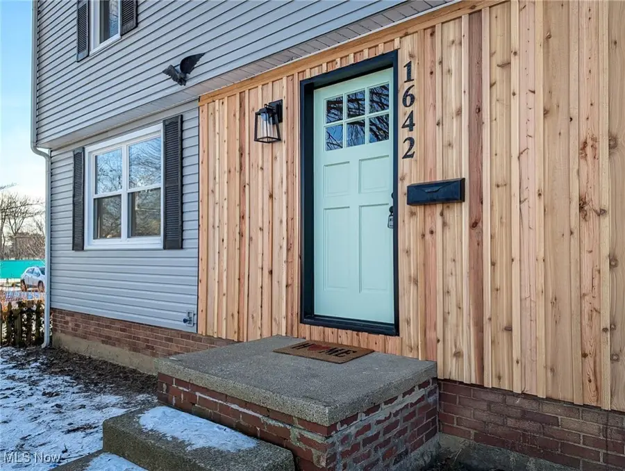 1642 27th Ne Street, Canton, OH 44714 - Image #3