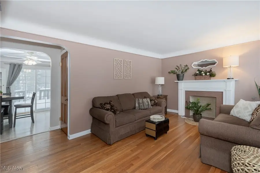 1304 Irene Road, Lyndhurst, OH 44124 - Image #3