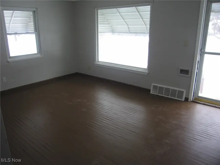 20591 Ball Avenue, Euclid, OH 44123 - #3