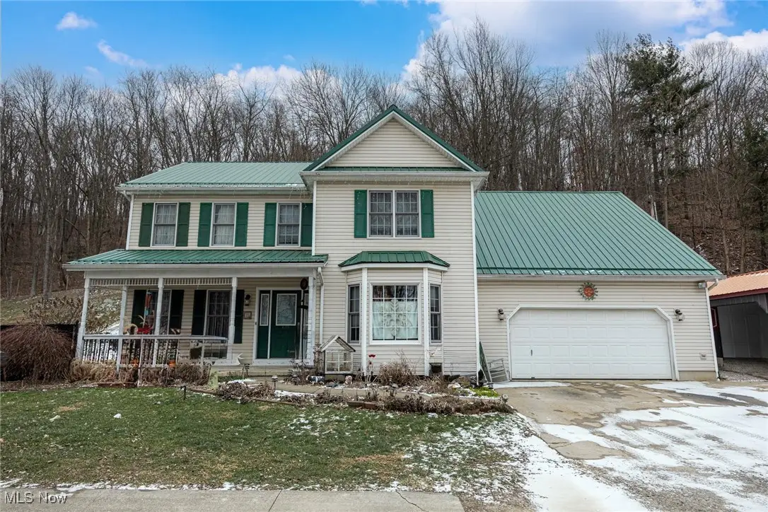 828 Green Drive, Coshocton, OH 43812 - Image #1