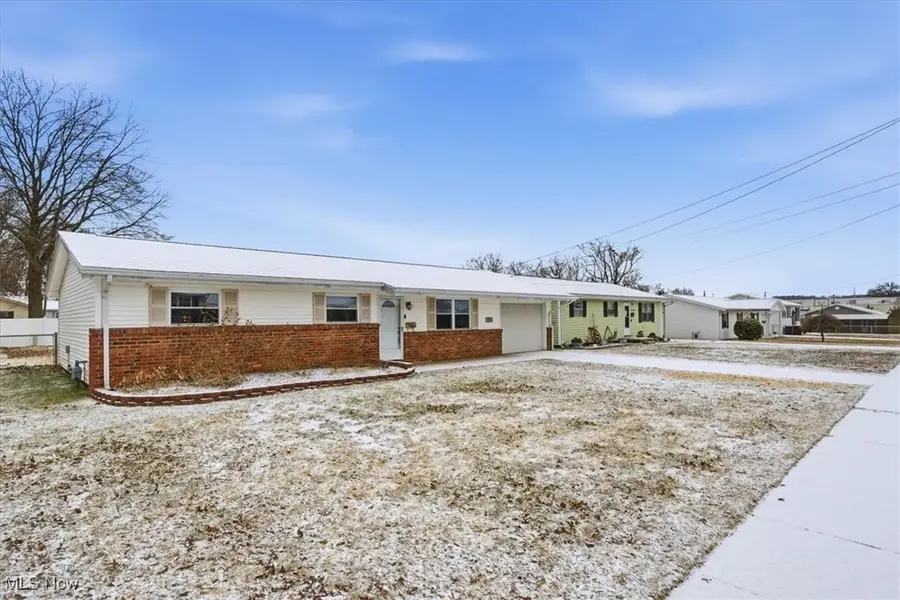 750 Covey Court, Belpre, OH 45714 - Image #2