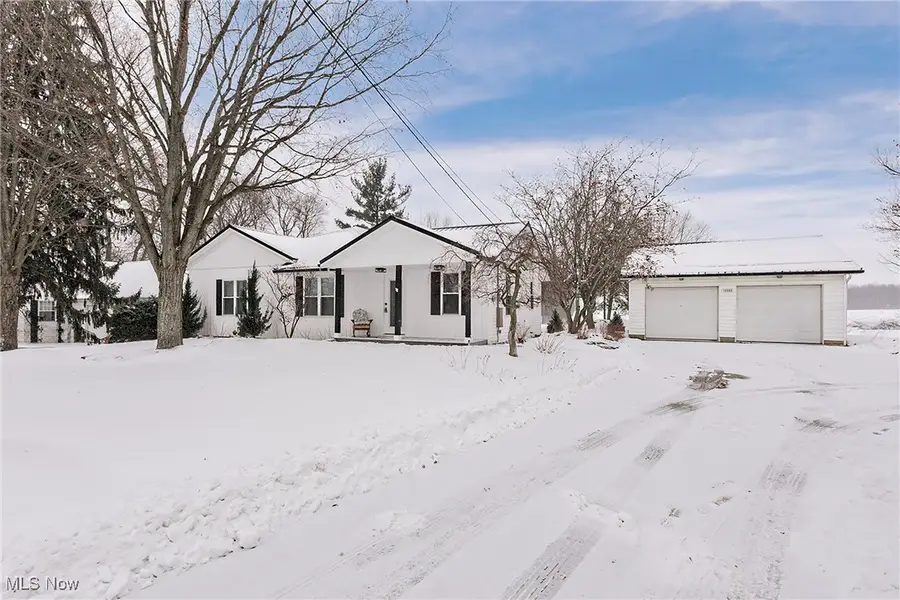 16008 Button Street, Middlefield, OH 44062 - Image #3