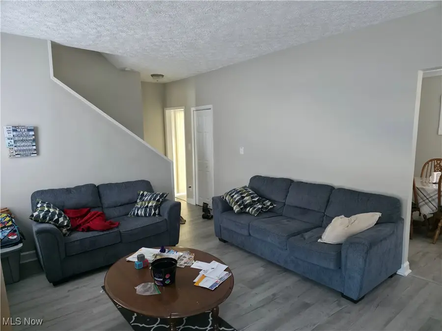 1114 Bedford Sw Avenue, Canton, OH 44710 - Image #2