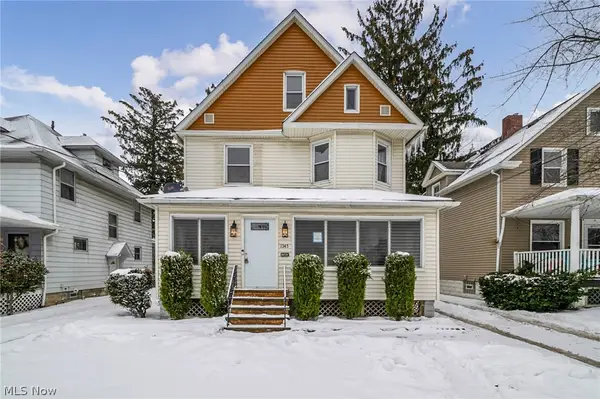 1345 Cove Avenue, Lakewood, OH 44107